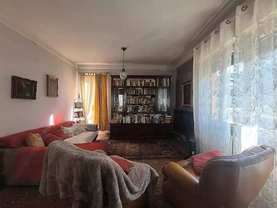 Immagine 4 di Casa bifamiliare in vendita  a Pisa