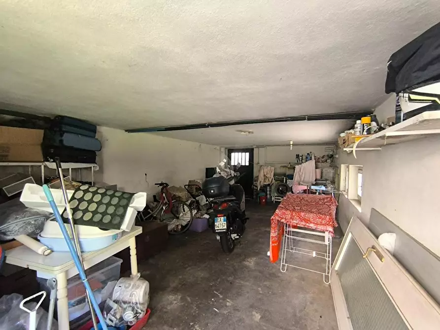 Immagine 75 di Casa bifamiliare in vendita  a Pisa