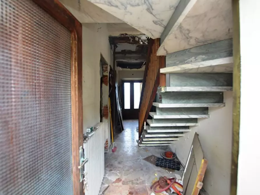 Immagine 3 di Terratetto in vendita  a Lucca