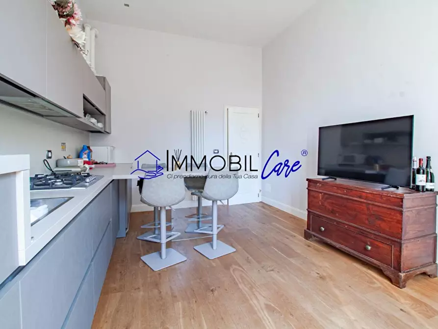 Immagine 7 di Appartamento in vendita  a Livorno