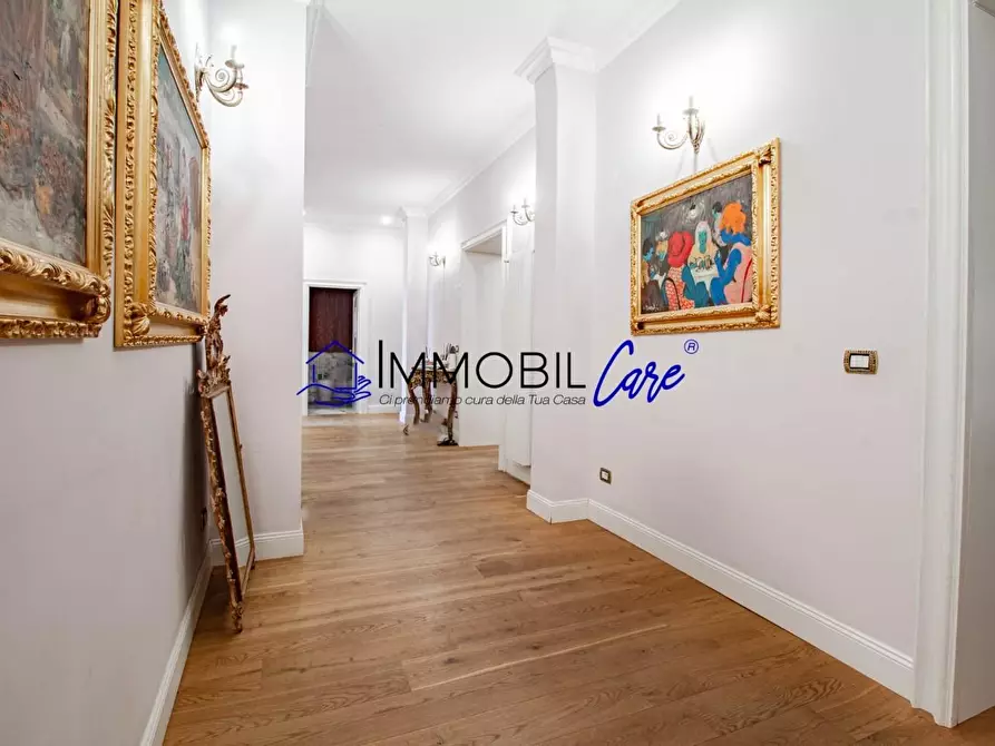 Immagine 15 di Appartamento in vendita  a Livorno