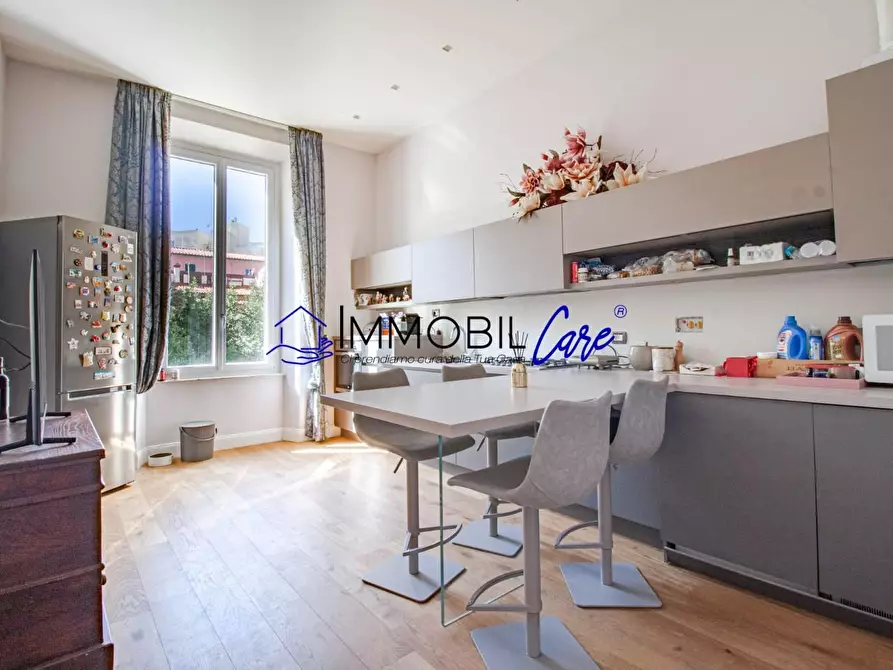 Immagine 5 di Appartamento in vendita  a Livorno