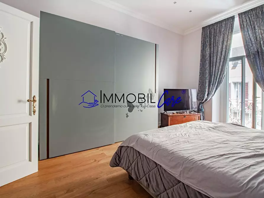 Immagine 12 di Appartamento in vendita  a Livorno