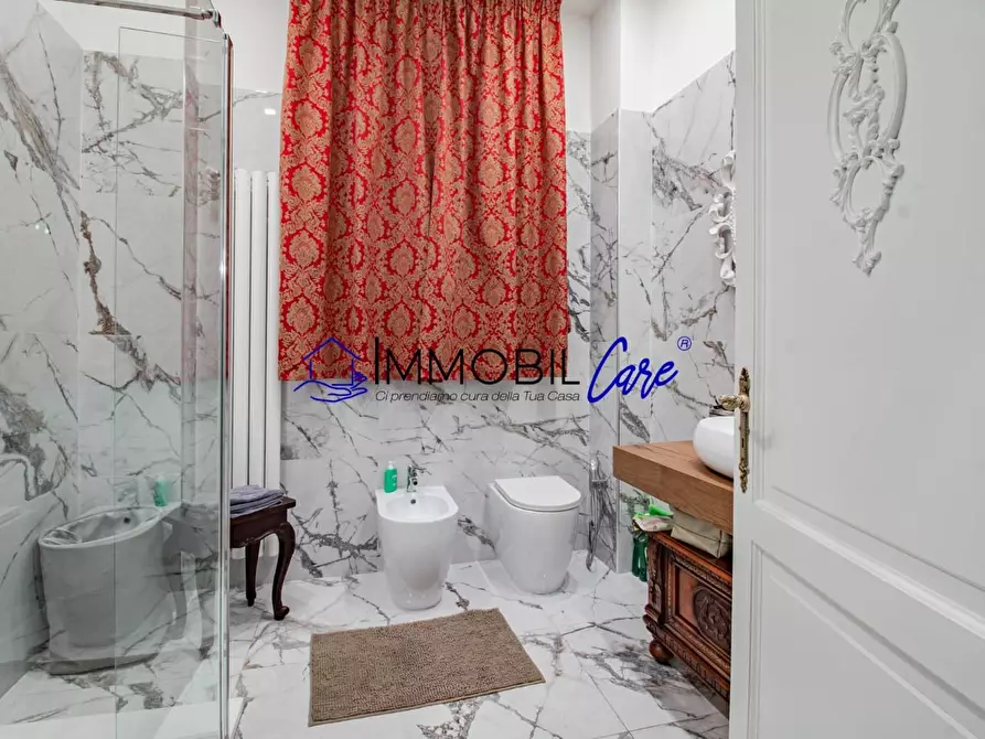 Immagine 18 di Appartamento in vendita  a Livorno