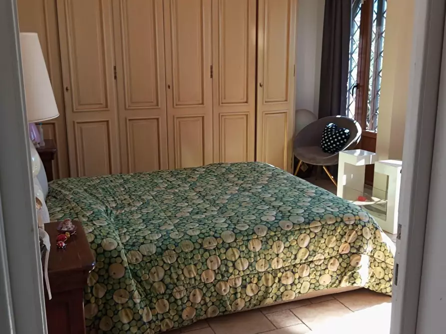 Immagine 24 di Casa semindipendente in vendita  a Montignoso