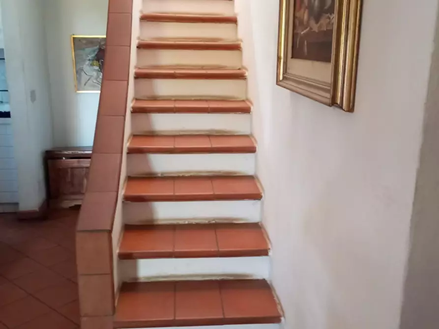 Immagine 22 di Casa semindipendente in vendita  a Montignoso