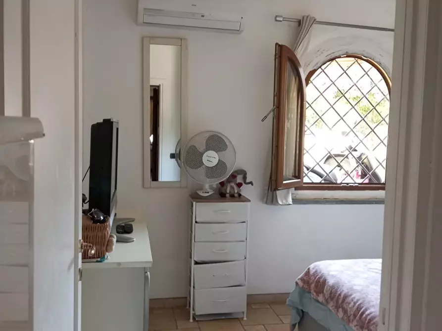 Immagine 14 di Casa semindipendente in vendita  a Montignoso