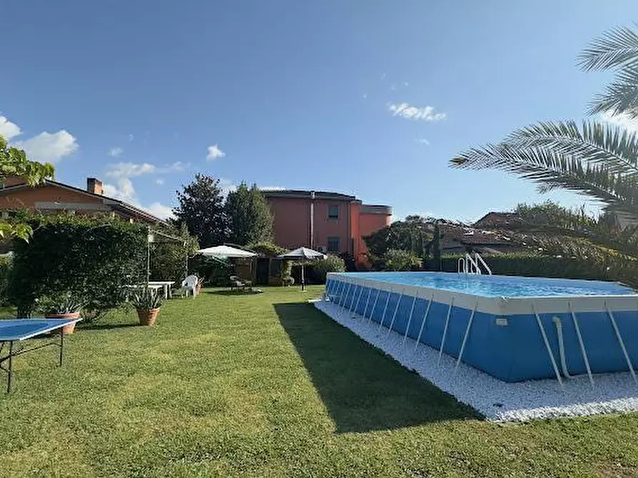 Immagine 3 di Villetta a schiera in vendita  a Altopascio