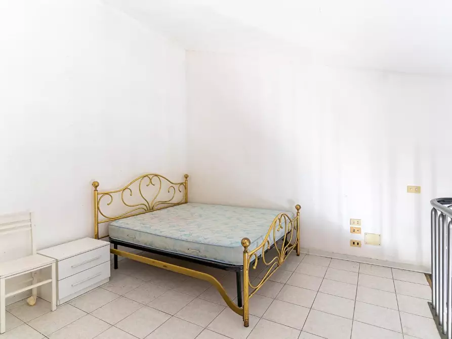 Immagine 13 di Appartamento in vendita  a Empoli