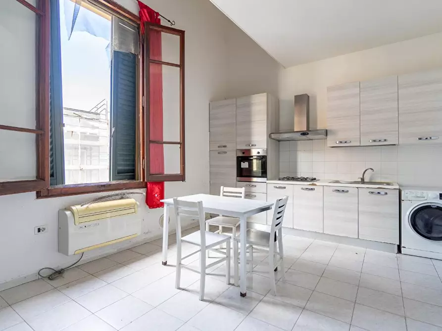 Immagine 2 di Appartamento in vendita  a Empoli