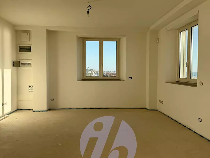 Immagine 20 di Appartamento in vendita  a Camaiore