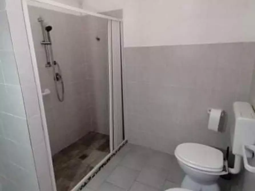 Immagine 13 di Appartamento in vendita  a Pisa