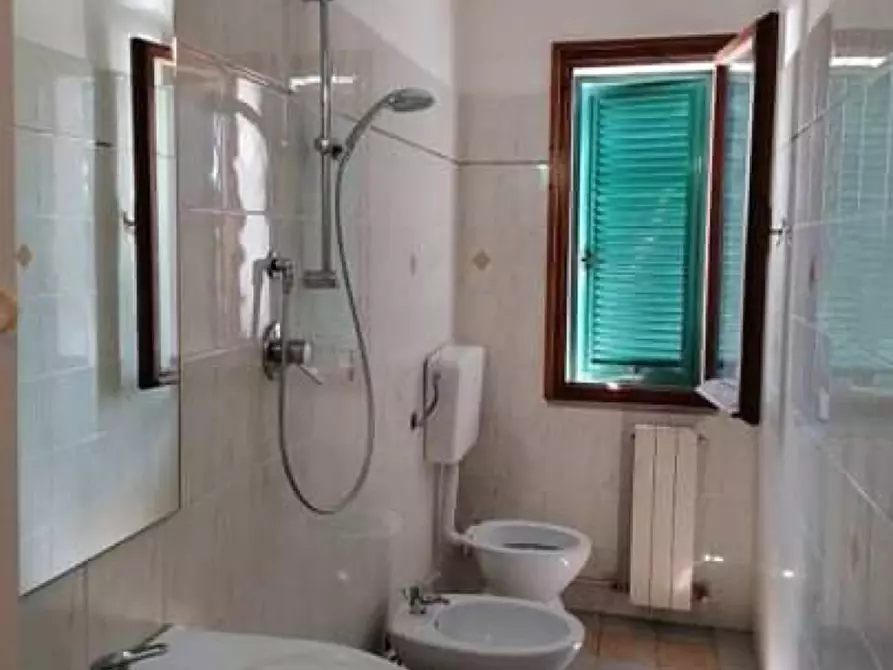 Immagine 14 di Appartamento in vendita  a Pisa