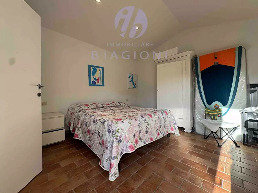 Immagine 29 di Villa in vendita  a Pietrasanta