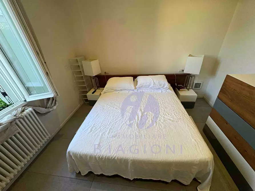 Immagine 21 di Villa in vendita  a Pietrasanta