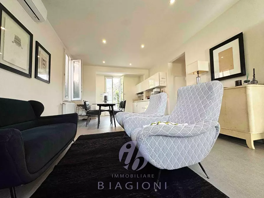 Immagine 16 di Villa in vendita  a Pietrasanta