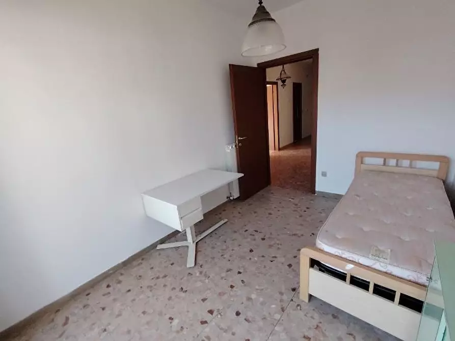 Immagine 23 di Appartamento in vendita  a Massa