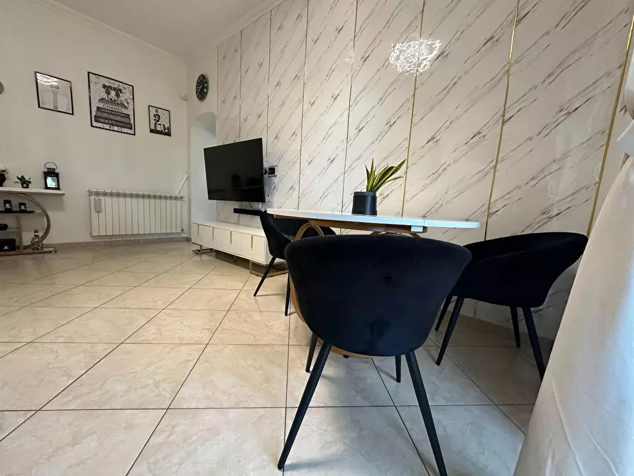 Immagine 33 di Appartamento in vendita  a Viareggio