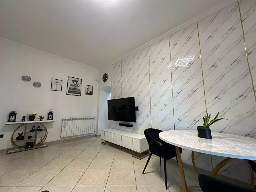 Immagine 31 di Appartamento in vendita  a Viareggio