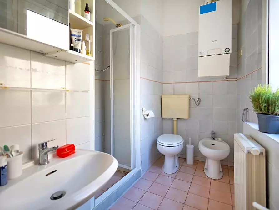 Immagine 15 di Appartamento in vendita  a Pisa