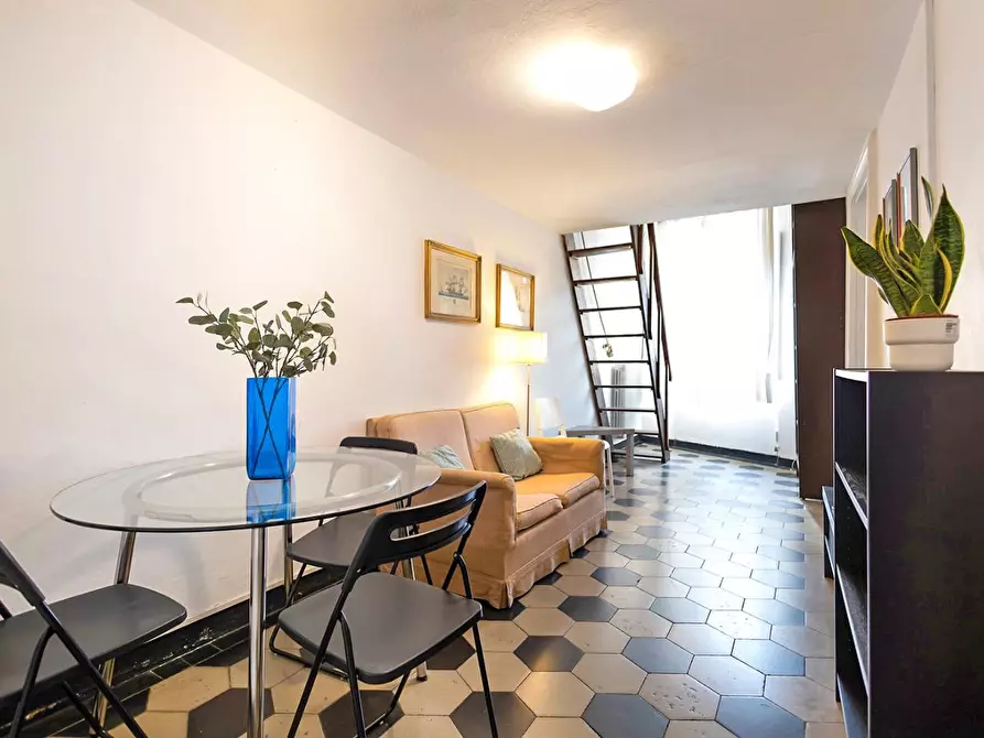 Immagine 1 di Appartamento in vendita  a Pisa