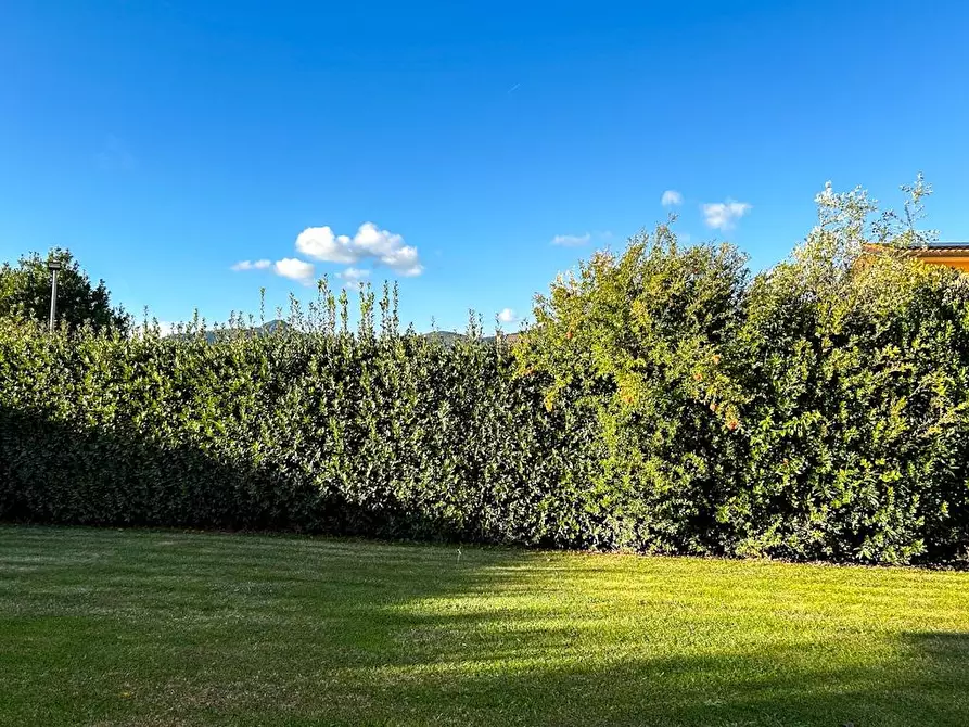 Immagine 29 di Villa in vendita  a Cascina