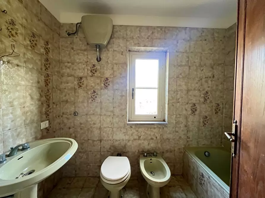 Immagine 29 di Villa in vendita  a Calci