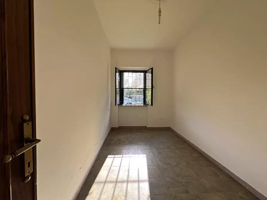 Immagine 23 di Villa in vendita  a Calci