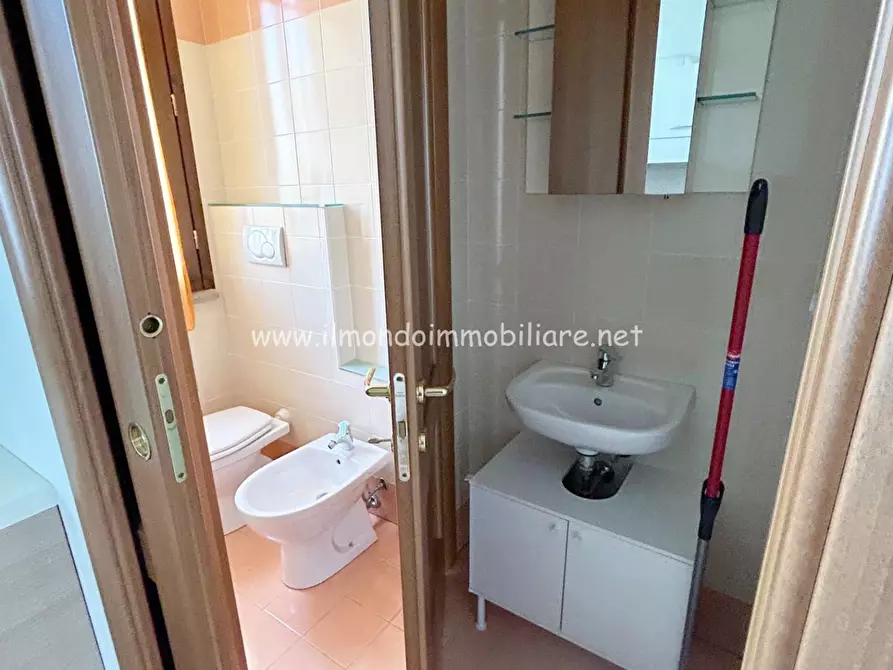 Immagine 14 di Casa quadrifamiliare in vendita  a Rosignano Marittimo