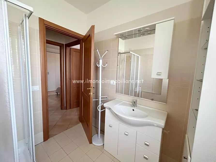 Immagine 24 di Casa quadrifamiliare in vendita  a Rosignano Marittimo