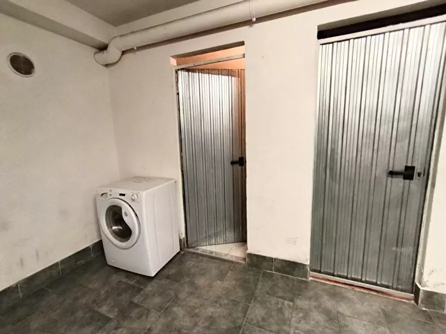 Immagine 26 di Appartamento in vendita  a La Spezia