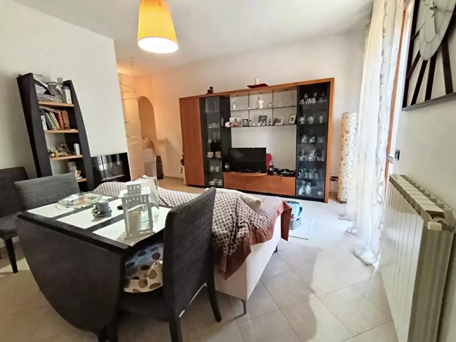 Immagine 4 di Appartamento in vendita  a La Spezia