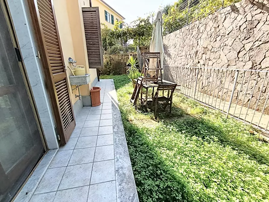 Immagine 22 di Appartamento in vendita  a La Spezia