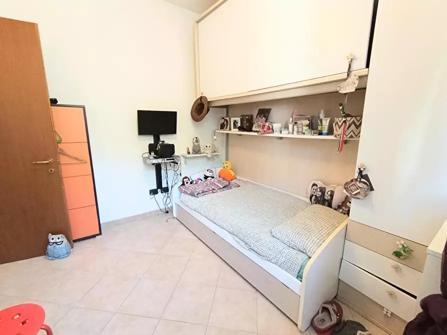 Immagine 18 di Appartamento in vendita  a La Spezia