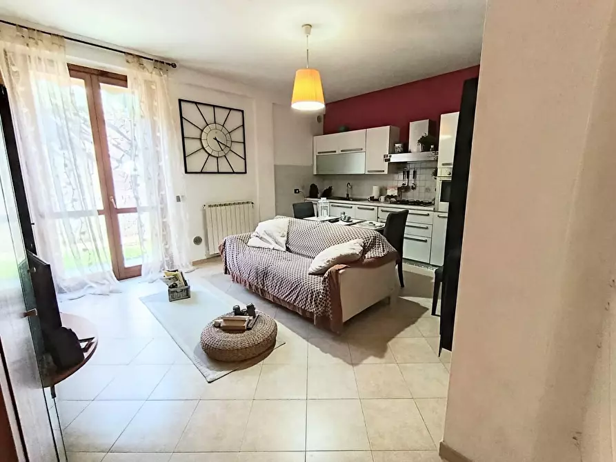 Immagine 2 di Appartamento in vendita  a La Spezia