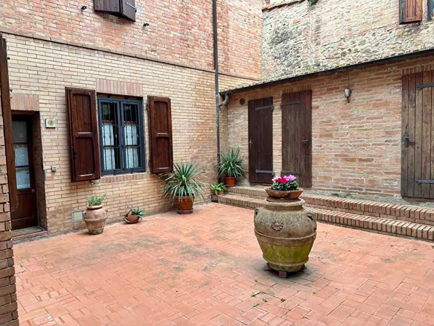 Immagine 8 di Terratetto in vendita  a Castelnuovo Berardenga