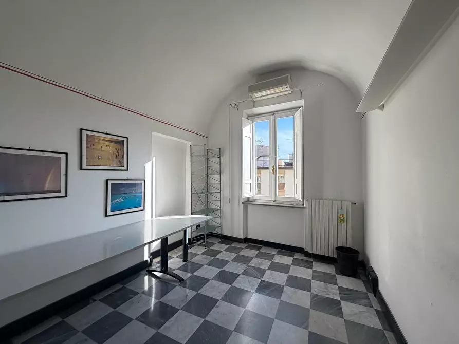 Immagine 56 di Appartamento in vendita  a Pisa