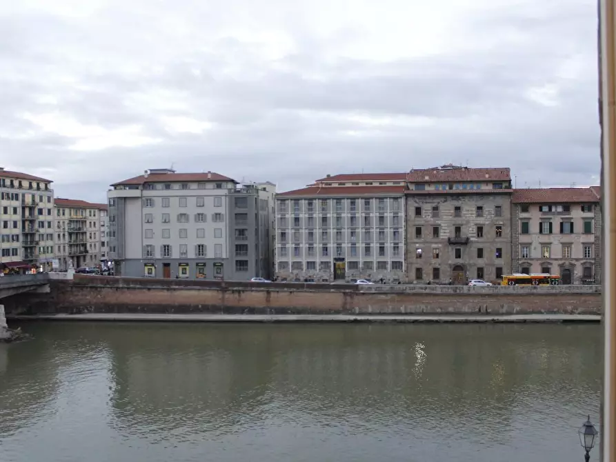 Immagine 64 di Appartamento in vendita  a Pisa