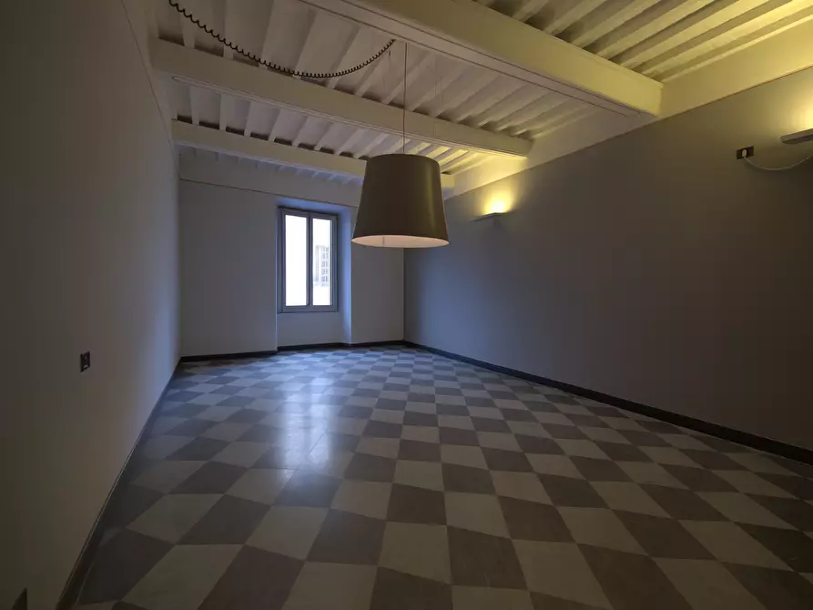 Immagine 22 di Appartamento in vendita  a Pisa