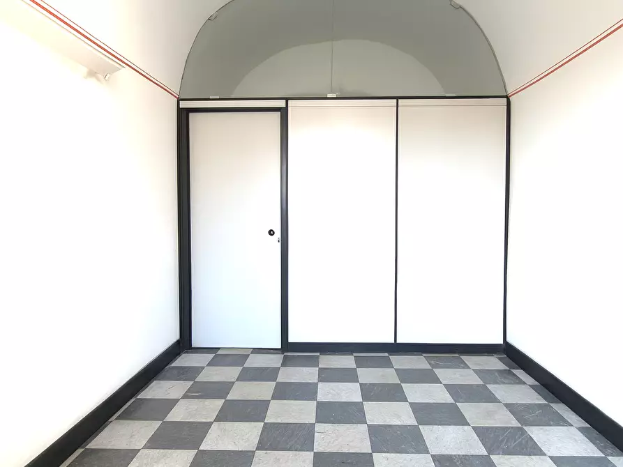 Immagine 26 di Appartamento in vendita  a Pisa