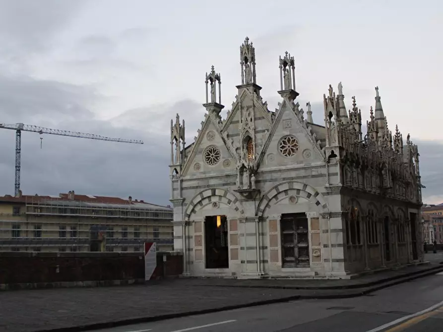 Immagine 65 di Appartamento in vendita  a Pisa