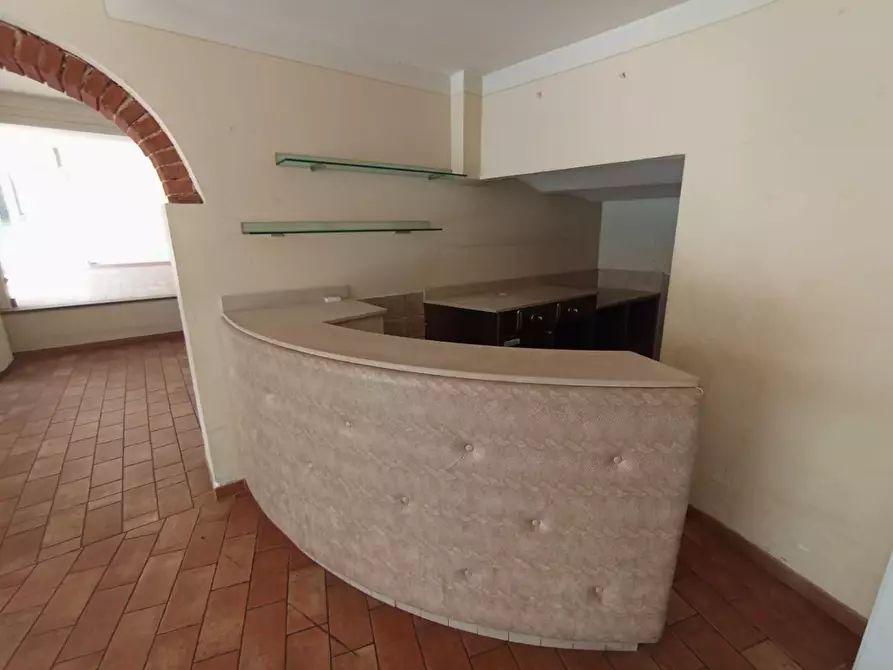 Immagine 4 di Locale commerciale in affitto  a Montelupo Fiorentino