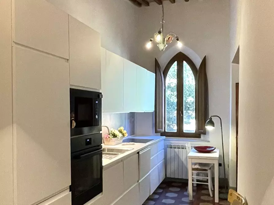 Immagine 28 di Palazzo in vendita  a San Miniato