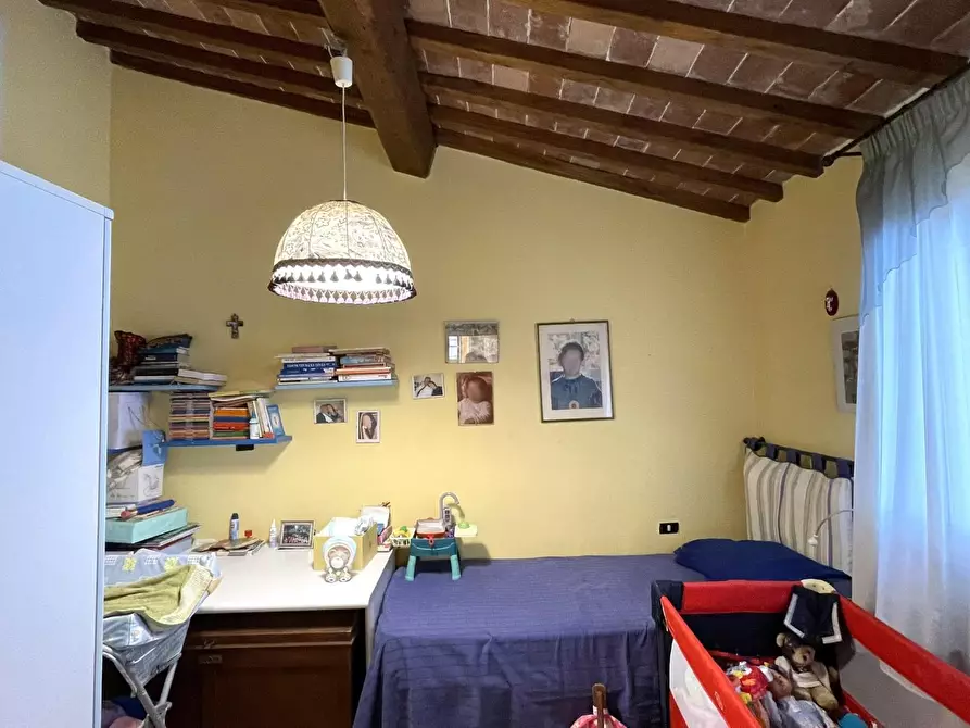 Immagine 18 di Palazzo in vendita  a San Miniato