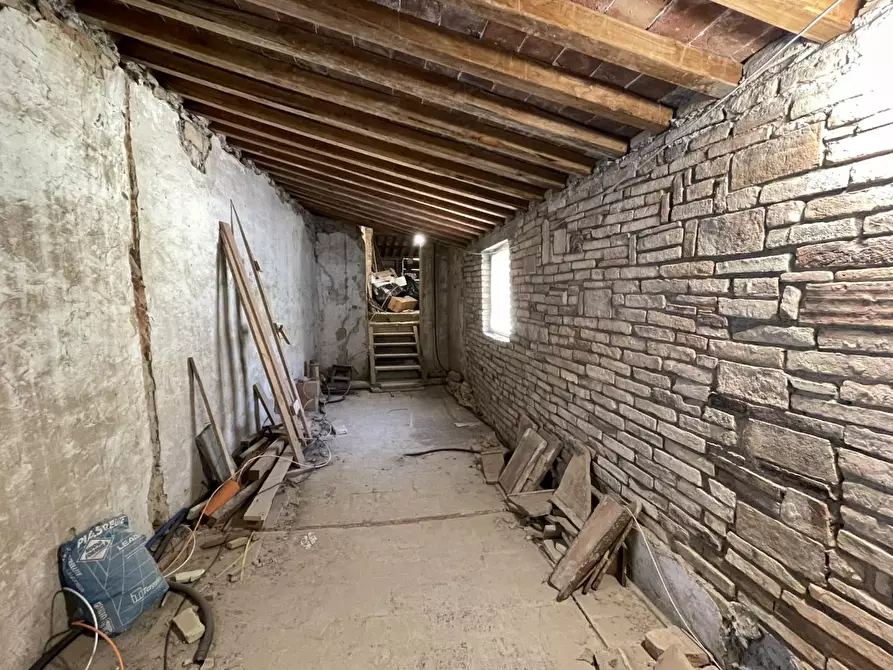 Immagine 49 di Palazzo in vendita  a San Miniato