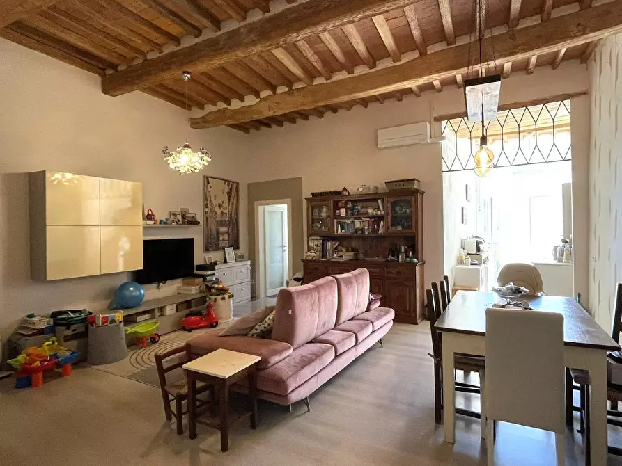 Immagine 4 di Palazzo in vendita  a San Miniato