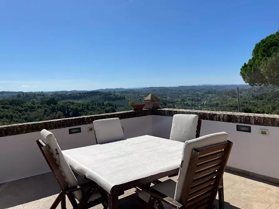 Immagine 2 di Palazzo in vendita  a San Miniato