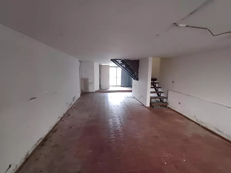 Immagine 10 di Appartamento in vendita  a Empoli