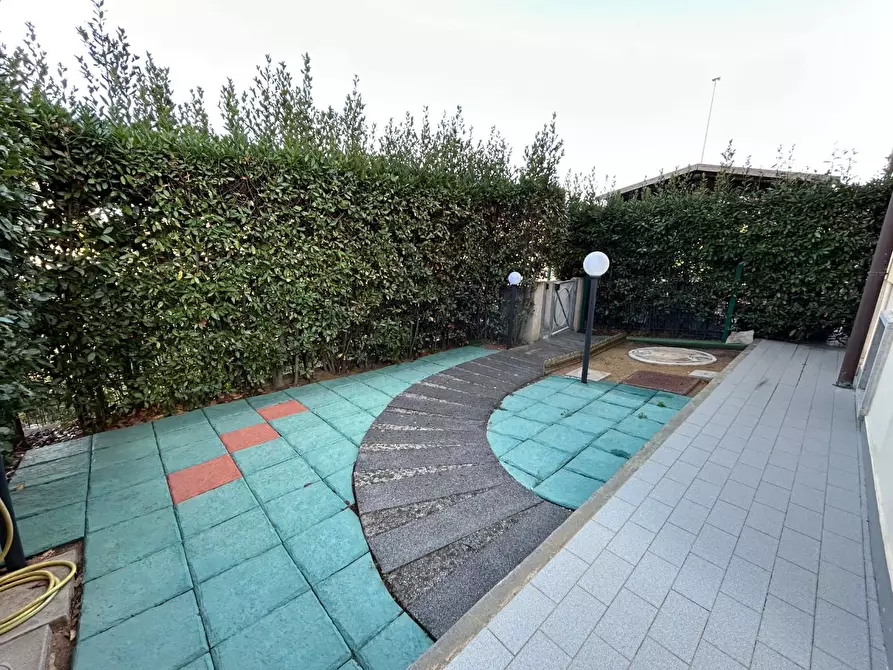 Immagine 5 di Casa quadrifamiliare in vendita  a Rosignano Marittimo