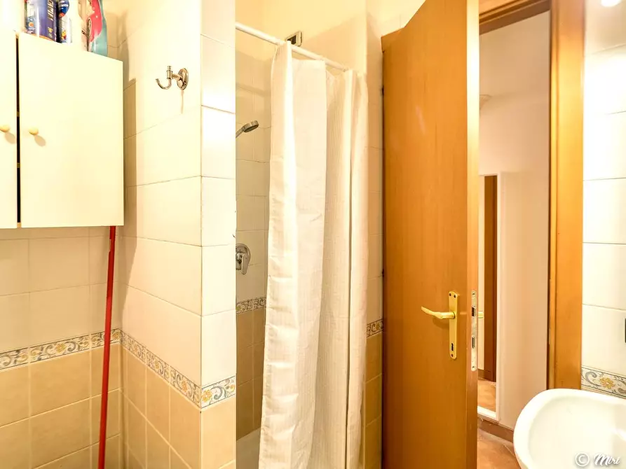 Immagine 11 di Appartamento in vendita  a Pisa